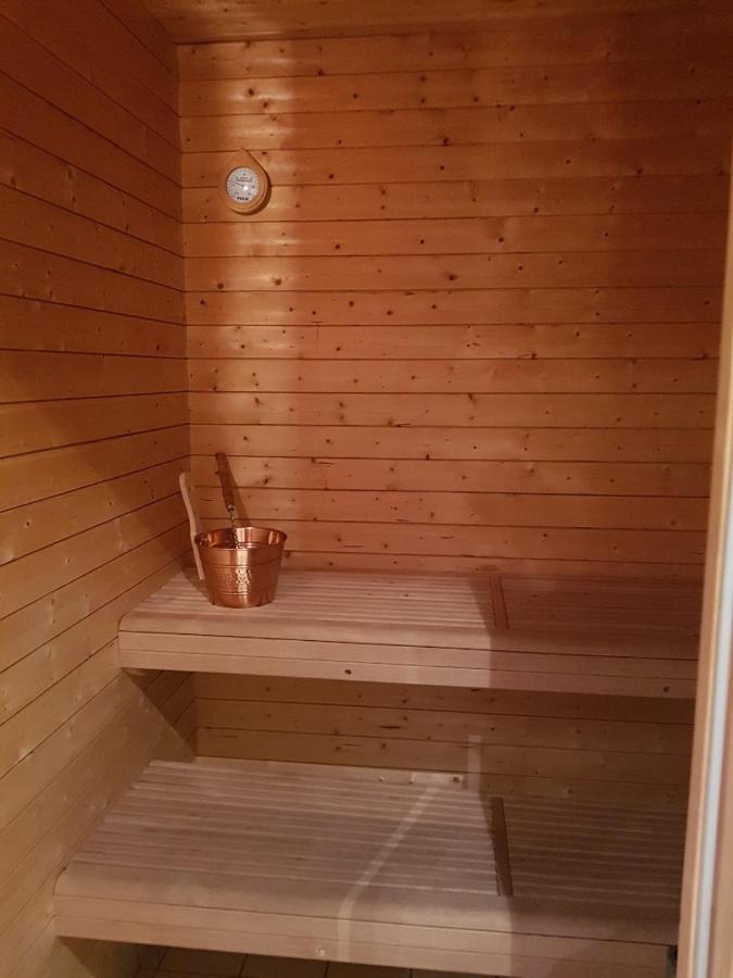 Funaesdalsporten Roeda Husen Funaesdalen Экстерьер фото